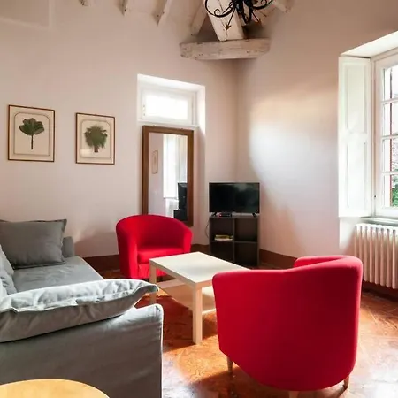 Nel Parco Di Erba Apartman *